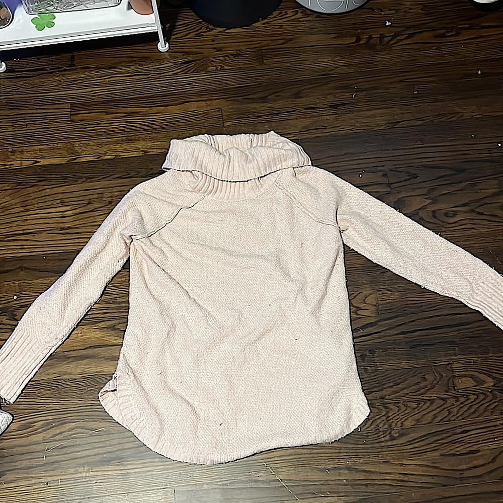 pink turtleneck